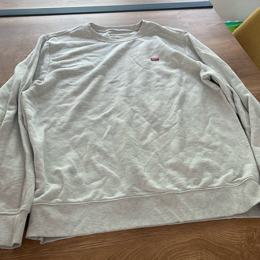 MENS LEVI’S crewneck sweater